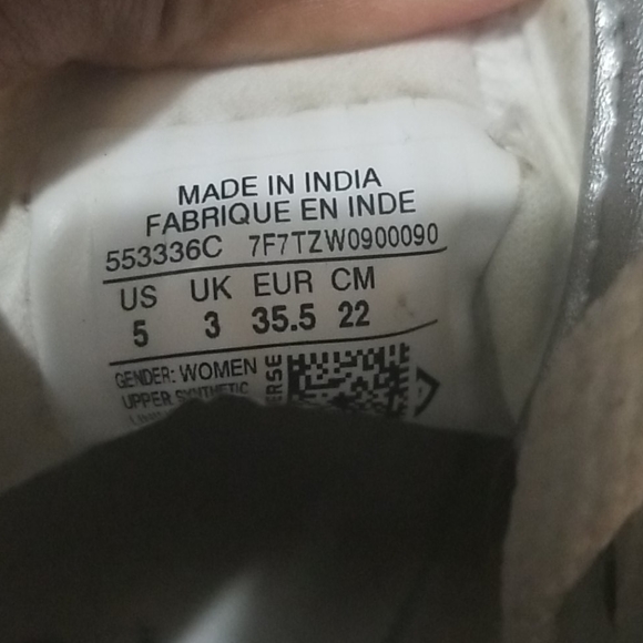 Converse - Picture 4 of 5